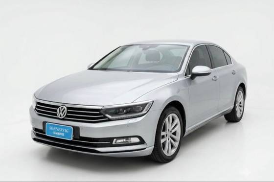 VOLKSWAGEN PASSAT 2.0 16V TSI BLUEMOTION GASOLINA HIGHLINE 4P DSG VOLKSWAGEN PASSAT 2.0 16V TSI BLUEMOTION GASOLINA HIGHLINE 4P DSG